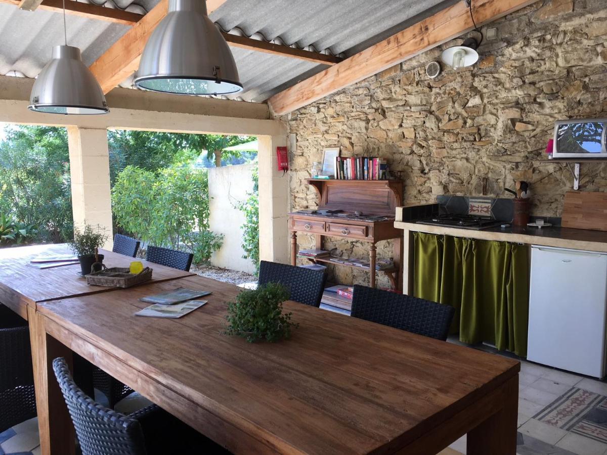 Mas De Costebelle Bed & Breakfast Bollène Екстериор снимка