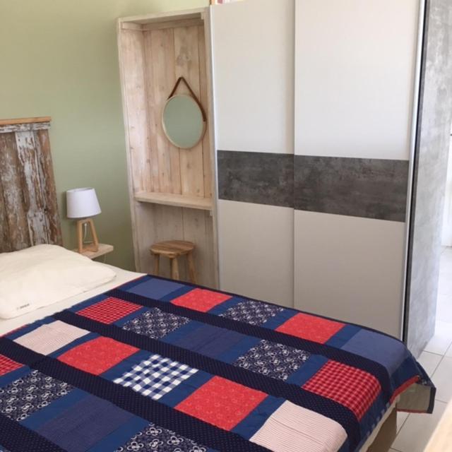 Mas De Costebelle Bed & Breakfast Bollène Екстериор снимка