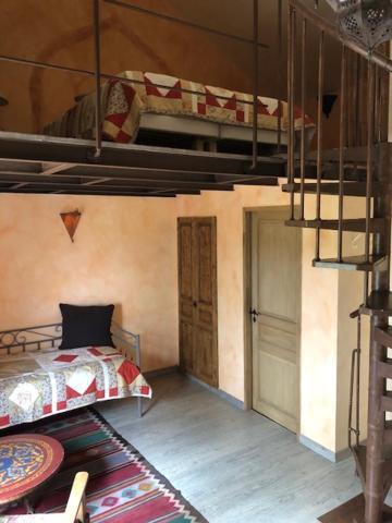 Mas De Costebelle Bed & Breakfast Bollène Екстериор снимка